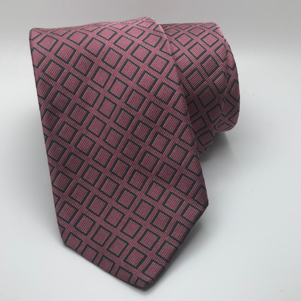 VTG Paul Stuart Silk Tie Pink Geo